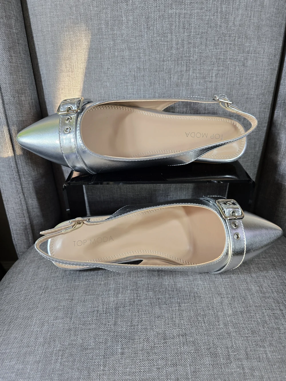 TOP Moda 'Garner' Metallic Silver Buckle Slingback Flats